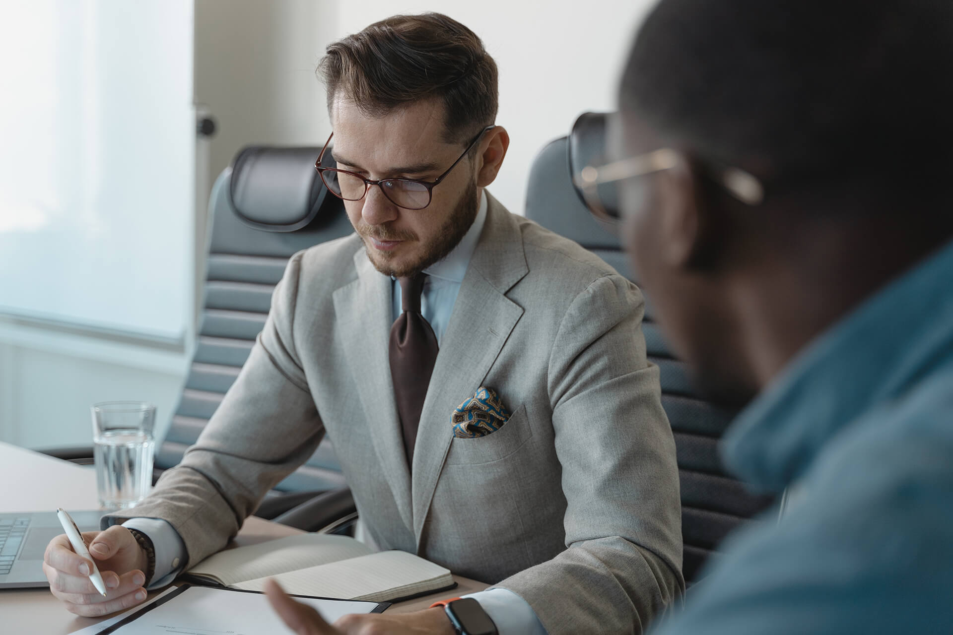 From Traffic to Leads: The Anatomy of a Lead-Generating Website
